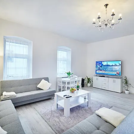 Apartman Bb Centrum Banská Bystrica Exteriér fotografie